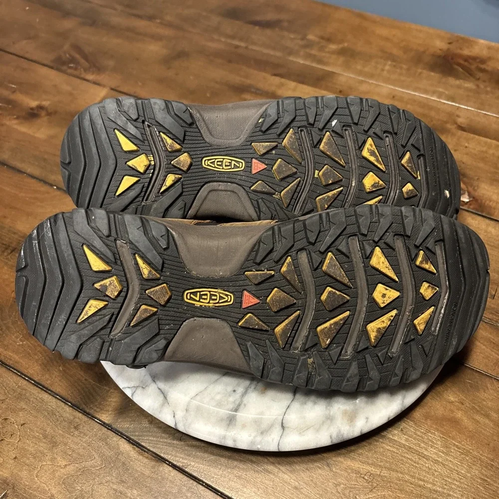 Keen newport bison